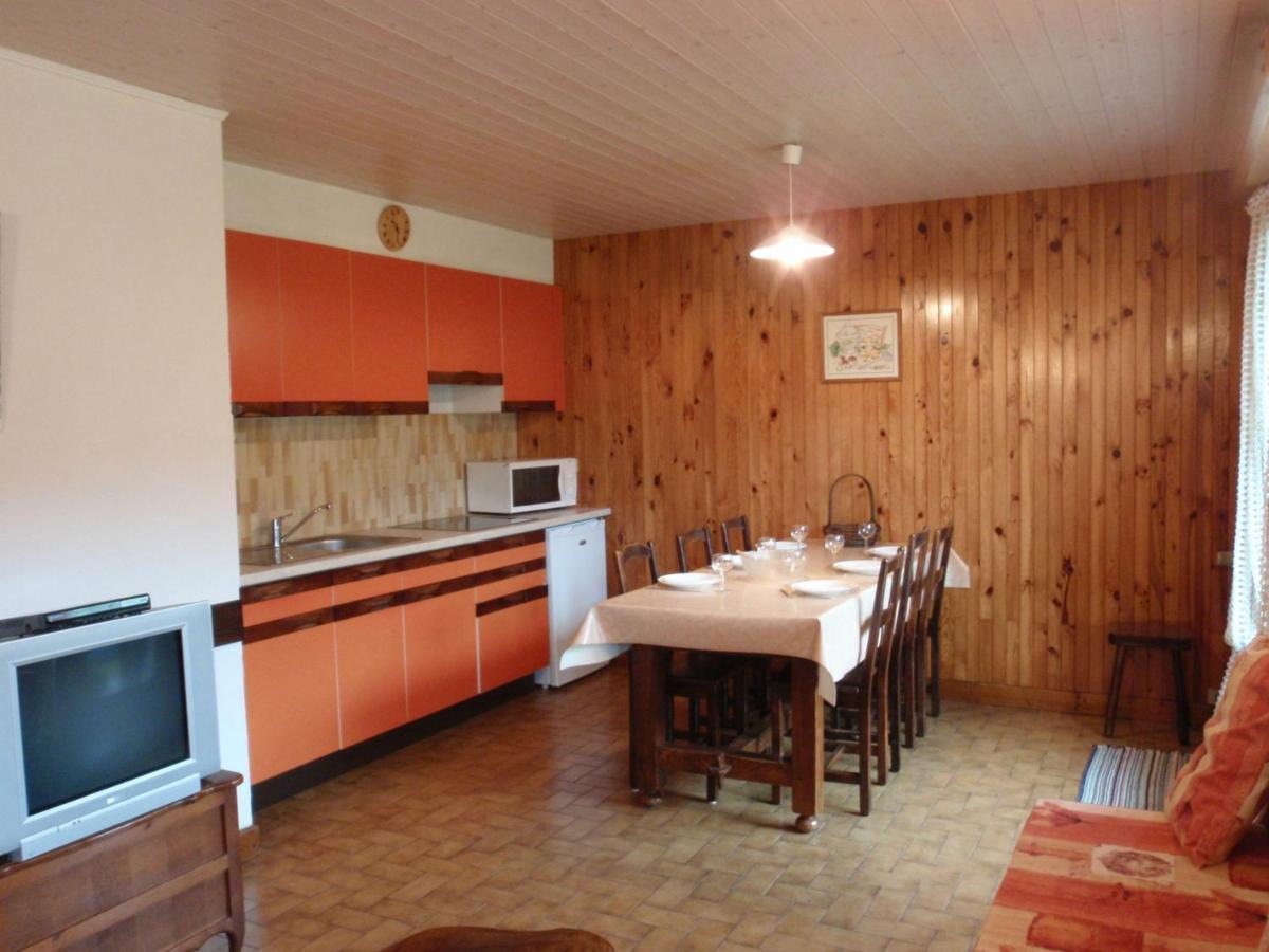 Rez De Chalet Calme Avec Terrasse - 2 Chambres, Proche Pistes A La Clusaz - Fr-1-437-10 Bagian luar foto